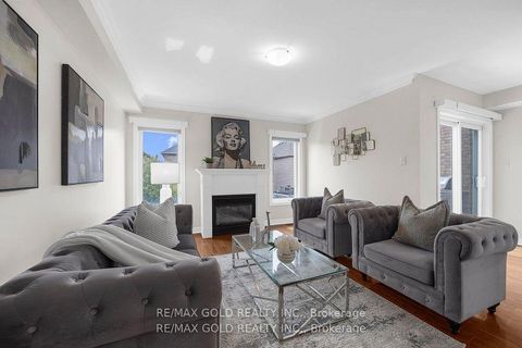 Photo 8 at 157 Black Maple Crescent, Patterson, Vaughan
