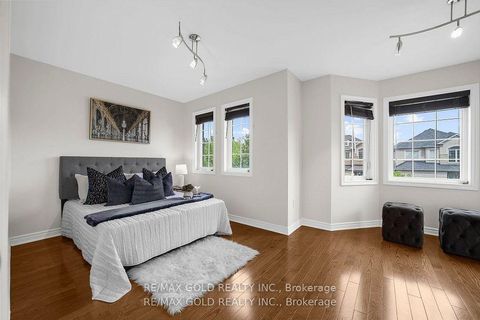Photo 22 at 157 Black Maple Crescent, Patterson, Vaughan