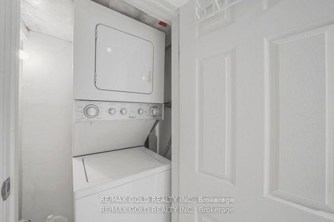 Photo 34 at 157 Black Maple Crescent, Patterson, Vaughan