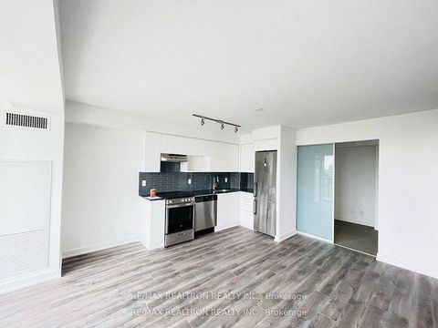 Photo 2 at 1007 - 120 Varna Drive, Lawrence, Toronto