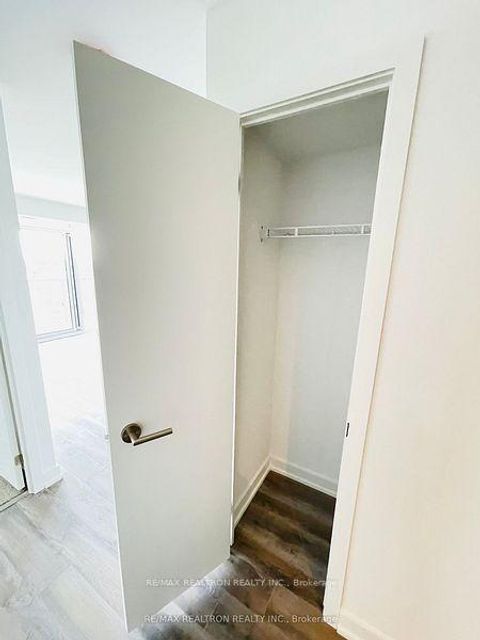 Photo 7 at 1007 - 120 Varna Drive, Lawrence, Toronto