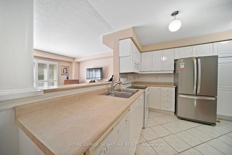 Photo 5 at 10 - 1050 Grand Boulevard, FA Falgarwood, Oakville