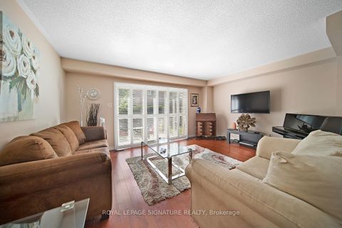 Photo 7 at 10 - 1050 Grand Boulevard, FA Falgarwood, Oakville