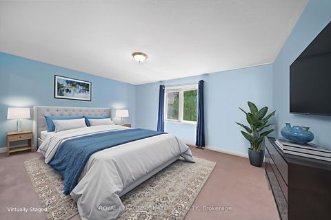Photo 11 at 10 - 1050 Grand Boulevard, FA Falgarwood, Oakville