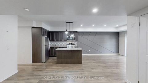 Photo 8 at 135 - 515 Kingbird Grove, Rouge E11, Toronto