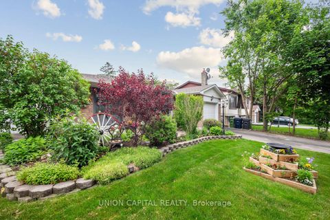 Photo 1 at 107 White Heather Boulevard, Agincourt North, Toronto