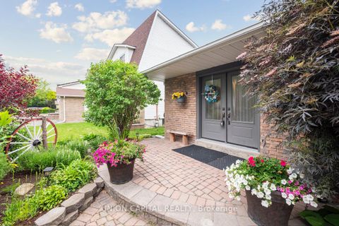 Photo 2 at 107 White Heather Boulevard, Agincourt North, Toronto