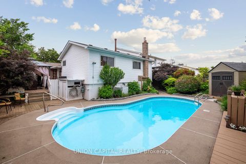 Photo 9 at 107 White Heather Boulevard, Agincourt North, Toronto