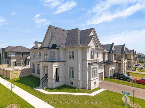 Photo 5 at 94 Crawford Drive, Nobleton, King