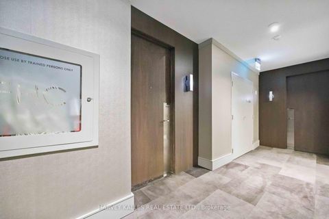 Photo 3 at 1403 - 10 Bellair Street, Annex, Toronto