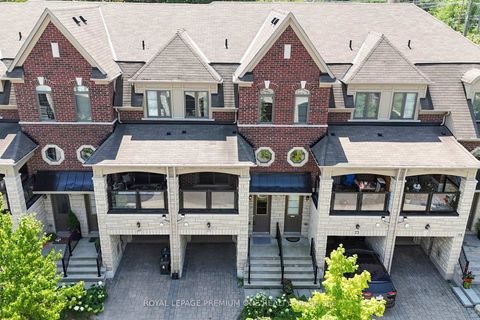 Photo 1 at 71 DRYDEN Way N, Richview, Toronto