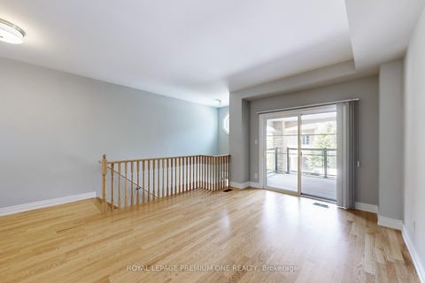 Photo 5 at 71 DRYDEN Way N, Richview, Toronto