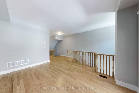 Photo 6 at 71 DRYDEN Way N, Richview, Toronto