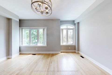Photo 8 at 71 DRYDEN Way N, Richview, Toronto