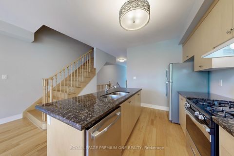 Photo 14 at 71 DRYDEN Way N, Richview, Toronto