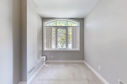 Photo 38 at 71 DRYDEN Way N, Richview, Toronto