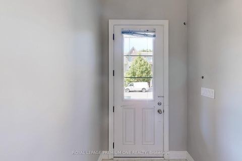 Photo 46 at 71 DRYDEN Way N, Richview, Toronto