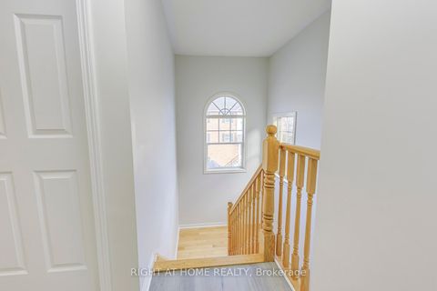 Photo 17 at 2872 Garnethill Way, WM Westmount, Oakville