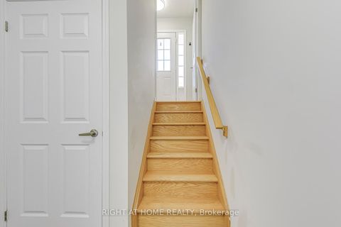 Photo 29 at 2872 Garnethill Way, WM Westmount, Oakville