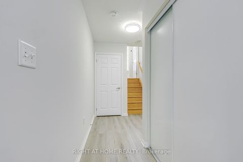 Photo 30 at 2872 Garnethill Way, WM Westmount, Oakville