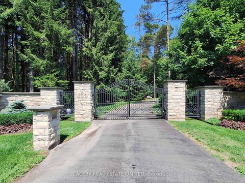 Photo 1 at 2508 16th Side Road, Rural King, King