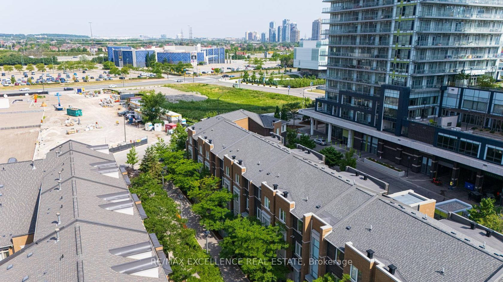 7 - 370 Square One Drive, City Centre, Mississauga 