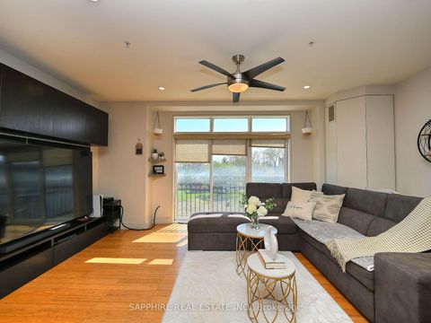 Photo 11 at 302 - 459 Kerr Street, CO Central, Oakville