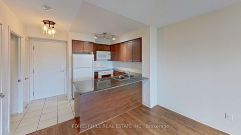 Photo 3 at 409 - 525 Wilson Avenue, Clanton Park, Toronto