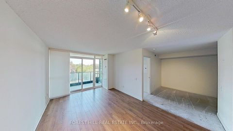 Photo 4 at 409 - 525 Wilson Avenue, Clanton Park, Toronto
