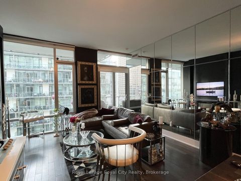 Photo 3 at 830 - 39 Queens Quay E, Waterfront Communities C8, Toronto