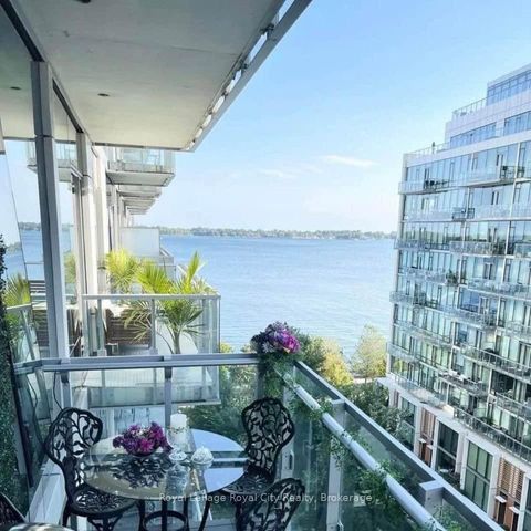 Photo 14 at 830 - 39 Queens Quay E, Waterfront Communities C8, Toronto