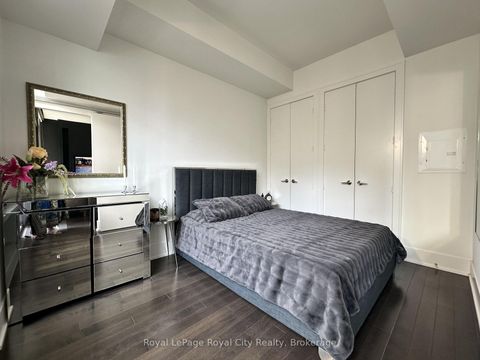 Photo 22 at 830 - 39 Queens Quay E, Waterfront Communities C8, Toronto
