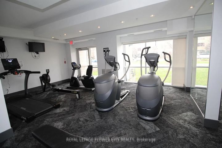 Photo 20 at 215 - 570 Lolita Gardens, Mississauga Valleys, Mississauga