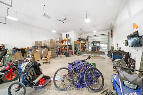 Photo 37 at 640 Mapleview Drive E, Rural Innisfil, Innisfil