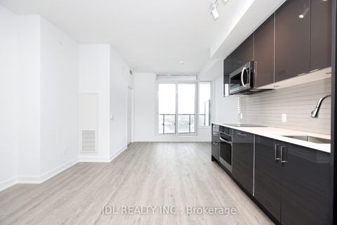 Photo 6 at 3615 - 1926 Lakeshore Boulevard W, Swansea, Toronto