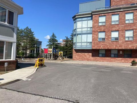 Photo 16 at 212 - 7378 Yonge Street, Yorkhill, Vaughan