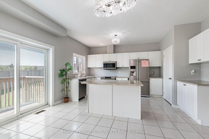 Photo 10 at 42 Cookview Drive, Wellington, Brampton
