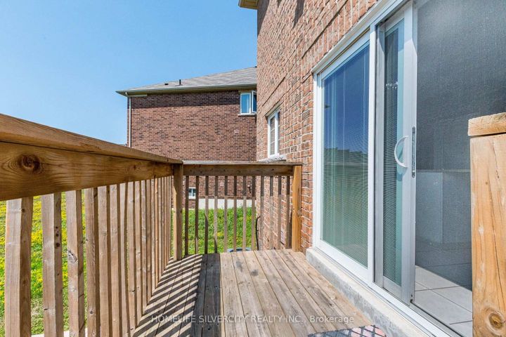 Photo 16 at 42 Cookview Drive, Wellington, Brampton