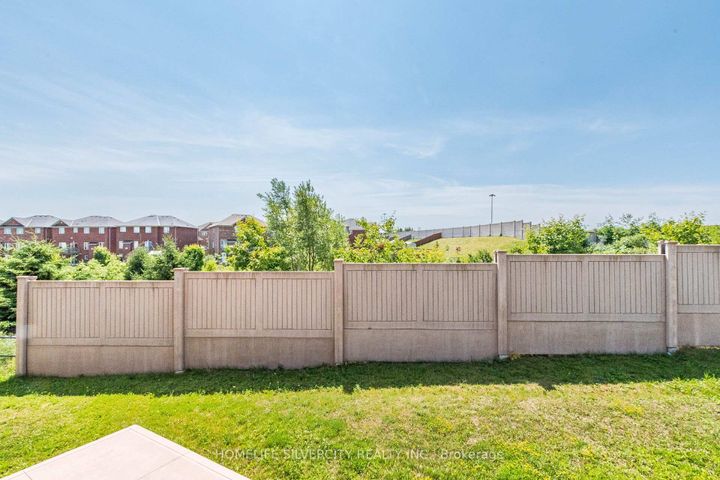 Photo 17 at 42 Cookview Drive, Wellington, Brampton