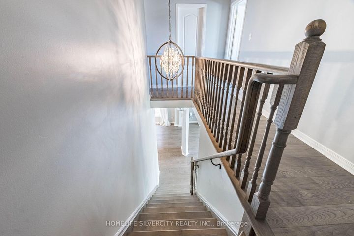 Photo 19 at 42 Cookview Drive, Wellington, Brampton