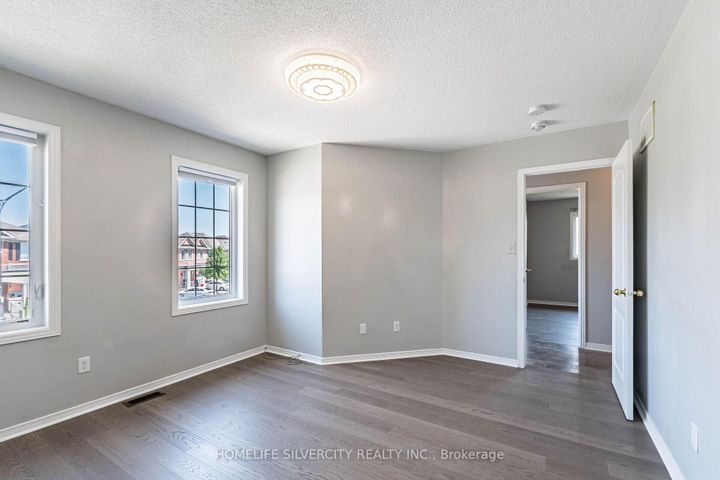Photo 26 at 42 Cookview Drive, Wellington, Brampton