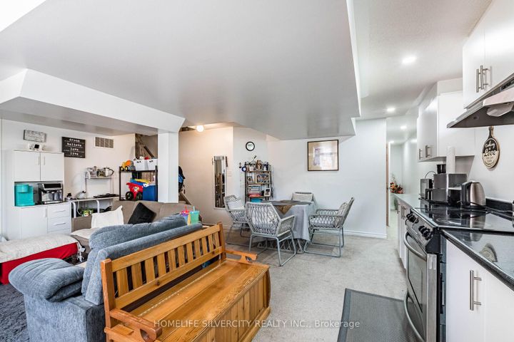 Photo 40 at 42 Cookview Drive, Wellington, Brampton