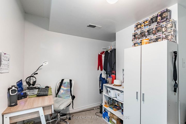 Photo 46 at 42 Cookview Drive, Wellington, Brampton