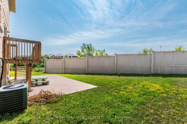 Photo 49 at 42 Cookview Drive, Wellington, Brampton