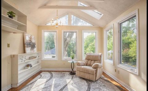 Photo 3 at 48 Trench Street, Mill Pond, Richmond Hill