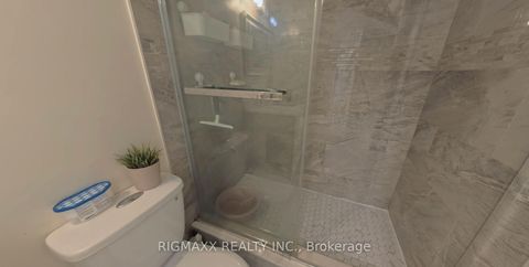 Photo 13 at 907 - 1 Massey Square, Crescent Town, Toronto