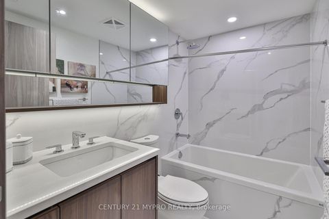 Photo 10 at 4306 - 38 Widmer Street, Waterfront Communities C1, Toronto