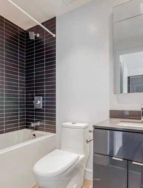 Photo 5 at 715 - 7 Grenville Street, Bay Street Corridor, Toronto
