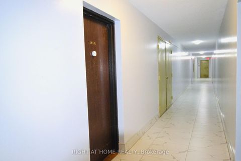 Photo 7 at 216 - 100 Dundalk Drive, Dorset Park, Toronto