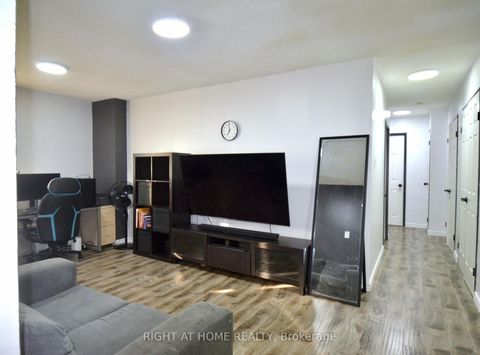 Photo 9 at 216 - 100 Dundalk Drive, Dorset Park, Toronto